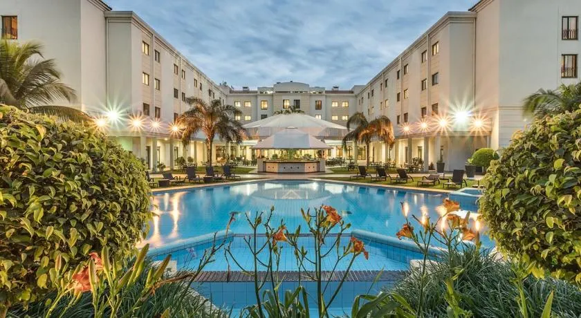 Hotel Vip Grand Maputo - Image 1
