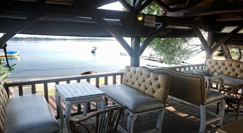 Haus Platanos Apartments & Bungalows by the Sea - Image 1