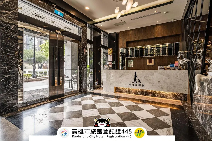Global Traveler Hotel - Image 1