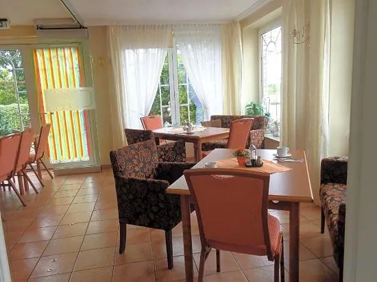 Hotel Zur Lohe - Image 1