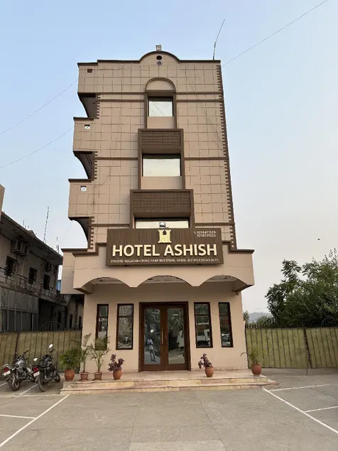 HOTEL ASHISH - Image 1