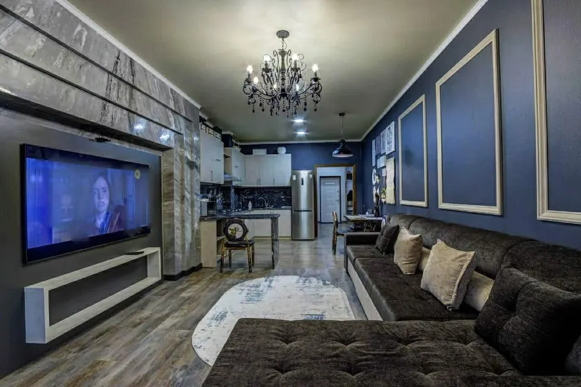 Chocolate apt. 3 in Bay-Tash Residence - Image 1