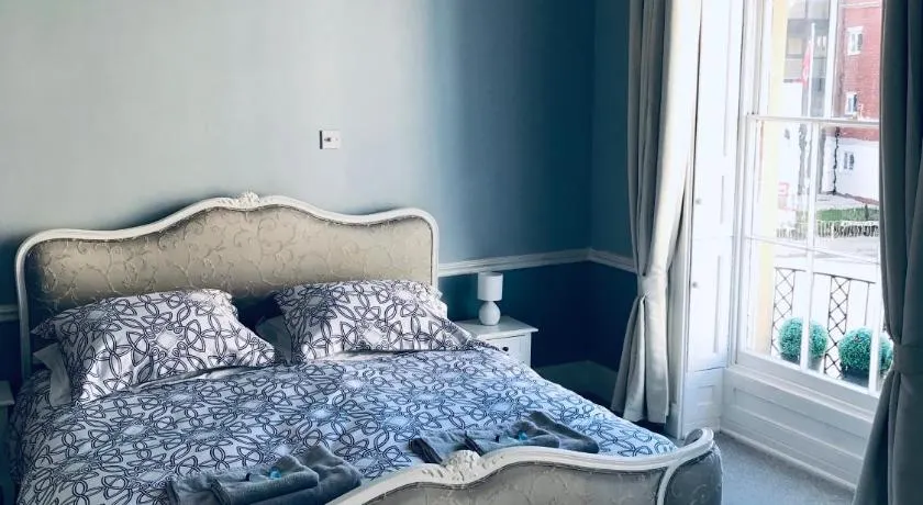 Regency Rooms Guesthouse - Image 1