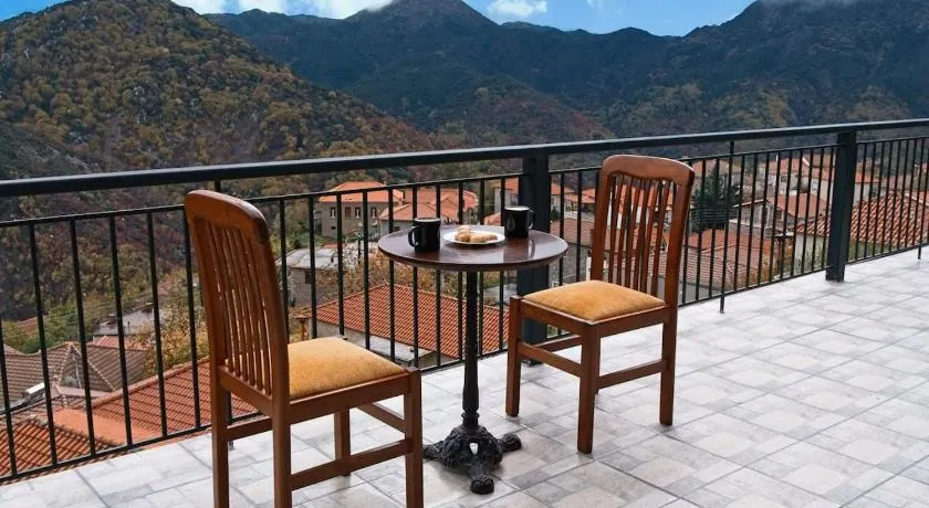 Forest Cosy House - Lagkadia Amazing View - Image 1