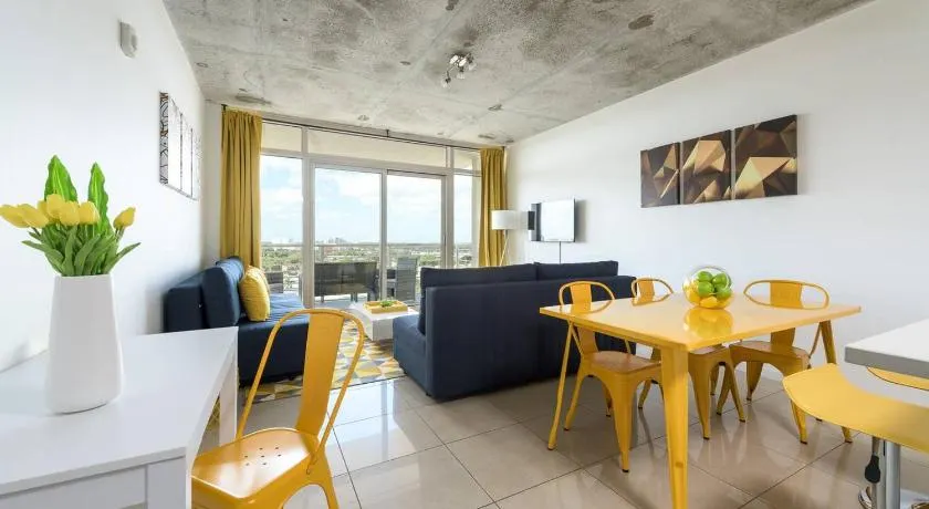 Midtown moderne avec 1 chambre, parking gratuit - Image 1