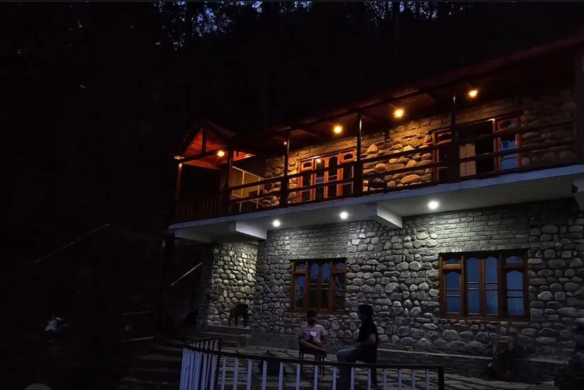 Mandeva Wooden Castle - Image 1