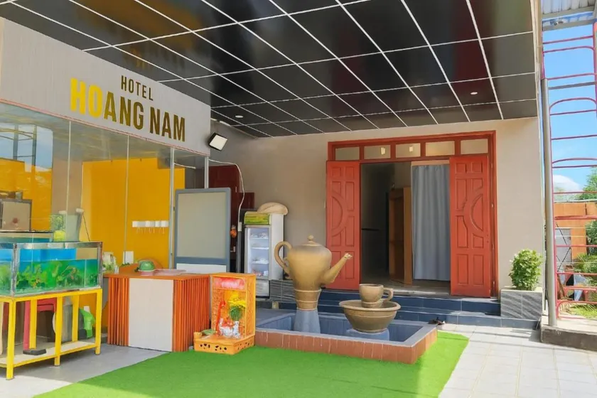 Hoàng Nam 2 Hotel Bình Dương - Image 1