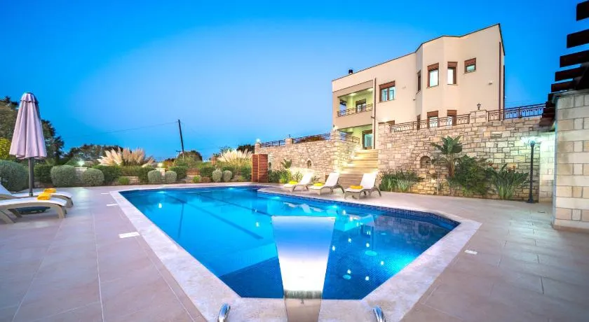 Iremia Luxury Villa with pool - Image 1