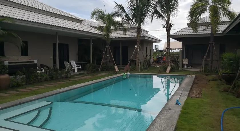 Tropical House​ - Image 1