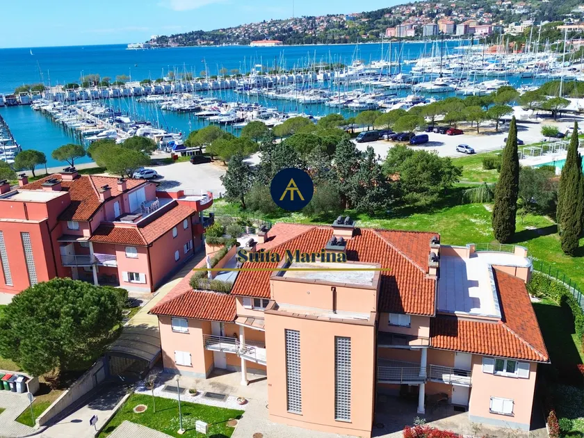SUITA MARINA - Near Beach with Terrace & 2 Parking Spaces at Marina Portoroz - Image 1