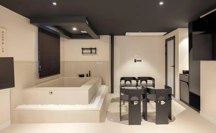 Cozy Hotel &amp;amp;amp;amp;amp;amp;amp;amp;amp;amp;amp;amp;amp;amp;amp;amp; Spa Jongro Unni Branch - Image 1