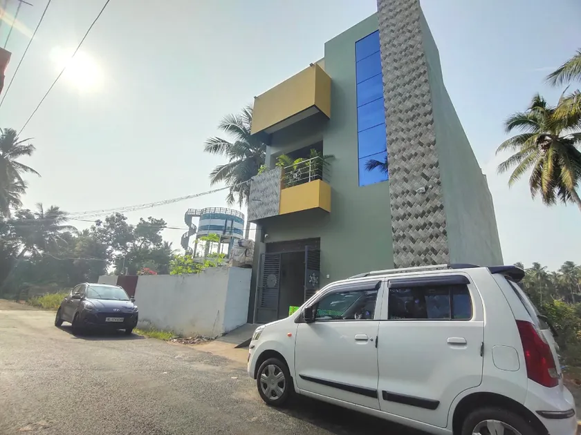 PV Inn - Image 1
