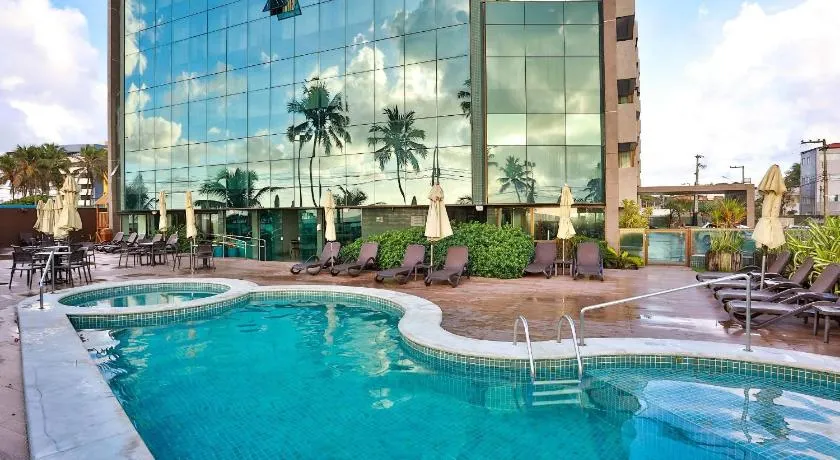 Ritz Suítes Maceió, Flat Beira-Mar para Temporada - Image 1