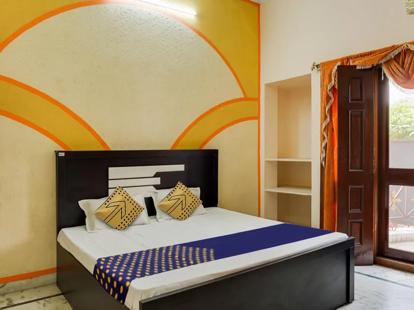 Hotel O Pragya Four - Image 1