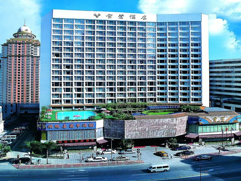 Golden Lustre Hotel - Image 1