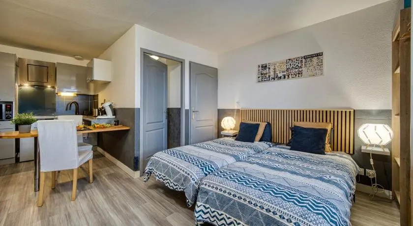 Studio in city center - Very close to CERN and all amenities - Image 1