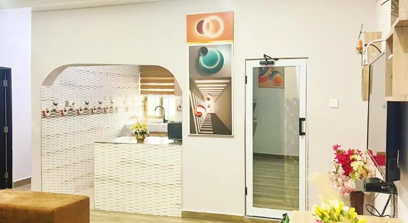 Fofana Luxury Apartments - Image 1