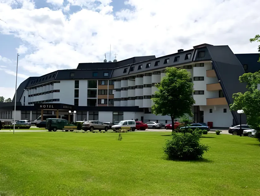 Hotel Kardial - Image 1