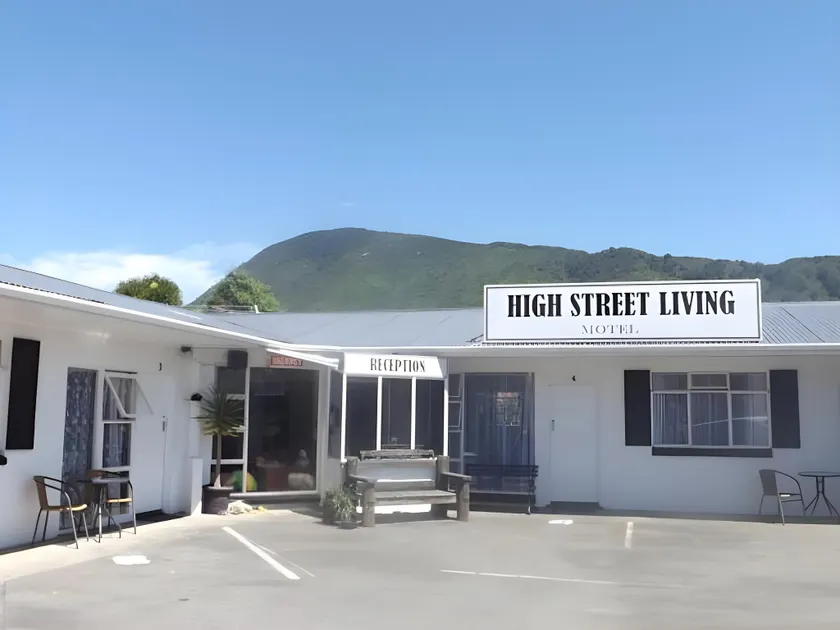 High Street Living Motel - Image 1