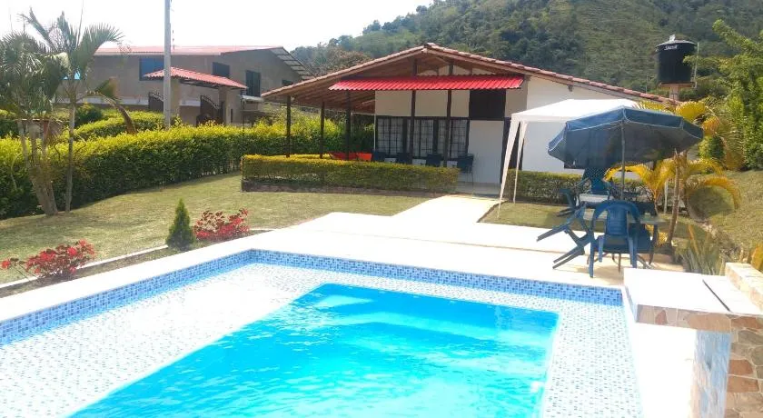 Casa de campo San Fernando - Image 1