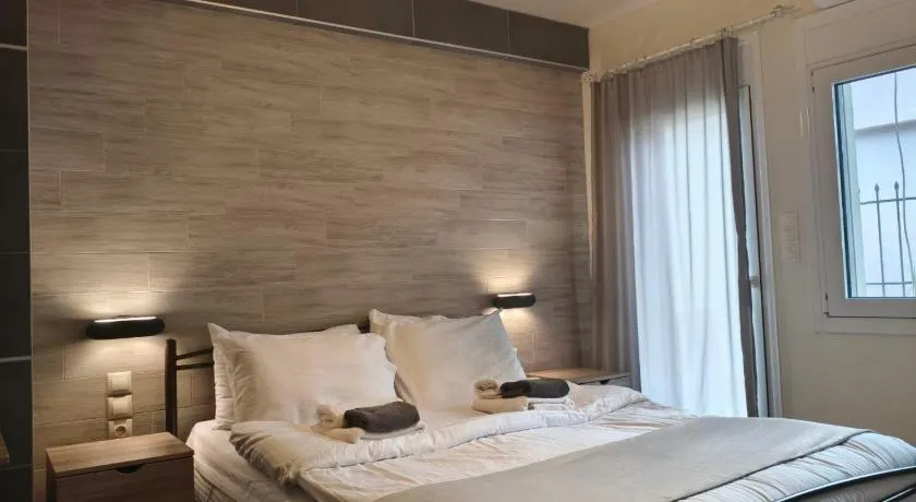 Xryspa suites Perama - Image 1