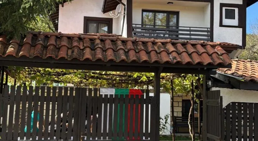 Къща за Гости БАРБЕЛ - Image 1