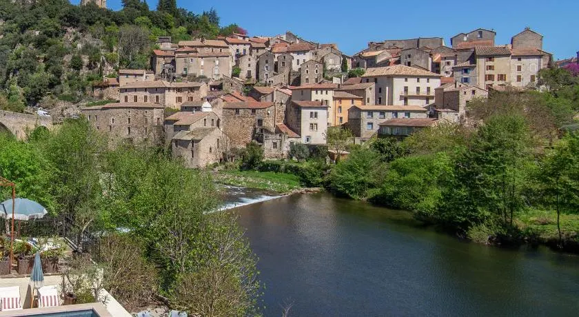 Ecole Olargues - Chambres & restaurant - Teritoria - Image 1