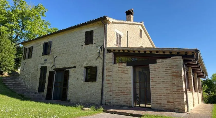Prana Hill - Image 1