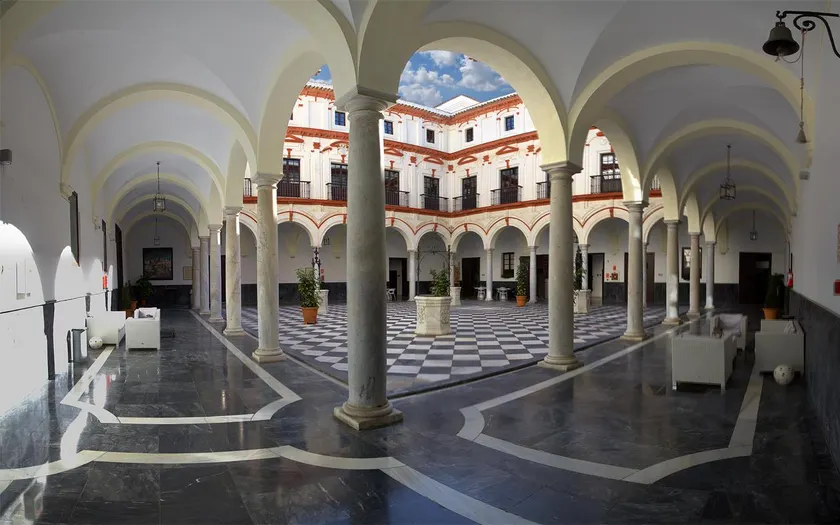 Hotel Boutique Convento Cádiz - Image 1