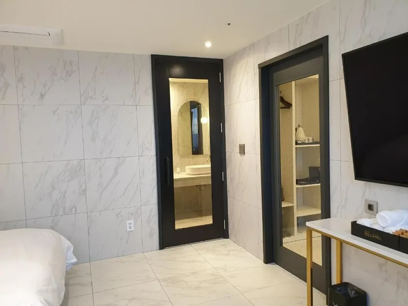 Sokcho Business Hotel CAMEL - Image 1