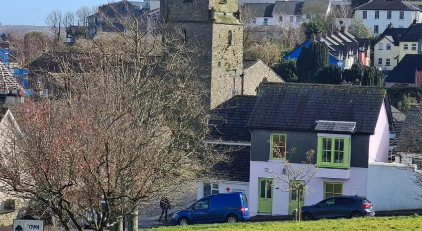 Kinsale town cosy home 2 min walk to town center - Image 1
