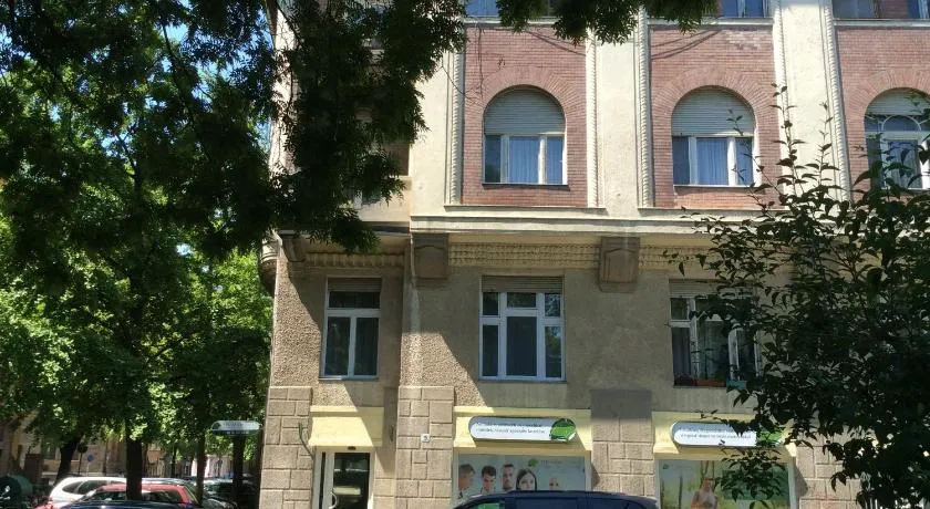 Stefánia Stúdió Apartmanok - Image 1