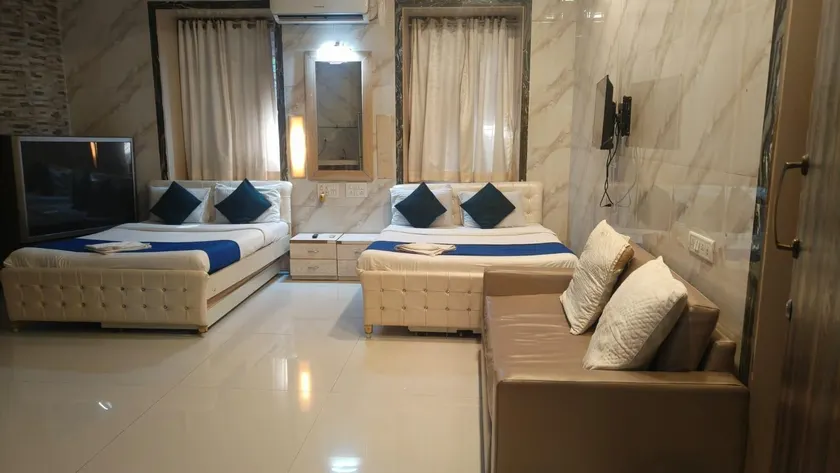 Hotel Oliver - Image 1