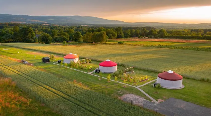 Izera Glamping Adults - Luksusowe jurty&spa (adults only) - Image 1