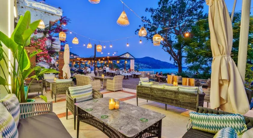 Kalkan Port Hotel - Image 1