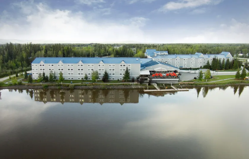 Fairbanks Princess Riverside Lodge - Image 1