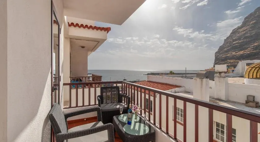 Appartement de vacances adapté aux familles avec terrasse | Vue montagne | Proche de la plage - Image 1