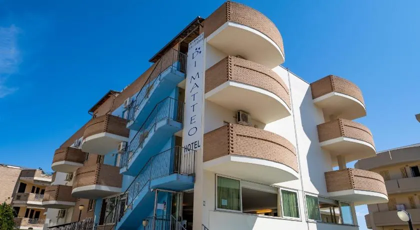 Di Matteo Hotel - Image 1