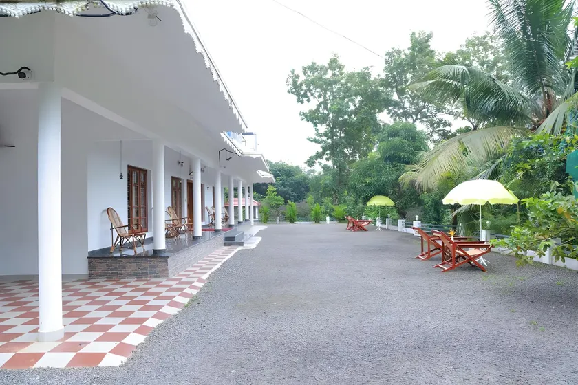 Chill Valley Serviced Villa - Image 1