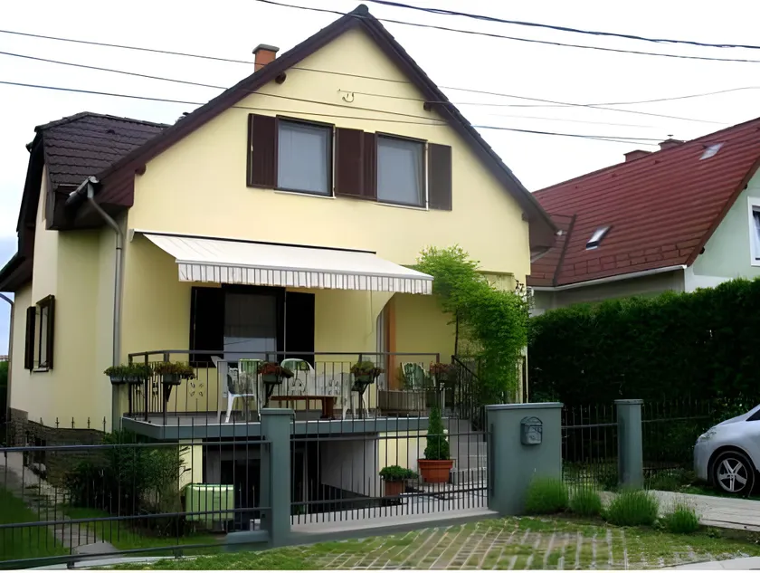 FaDóra Apartman - Image 1