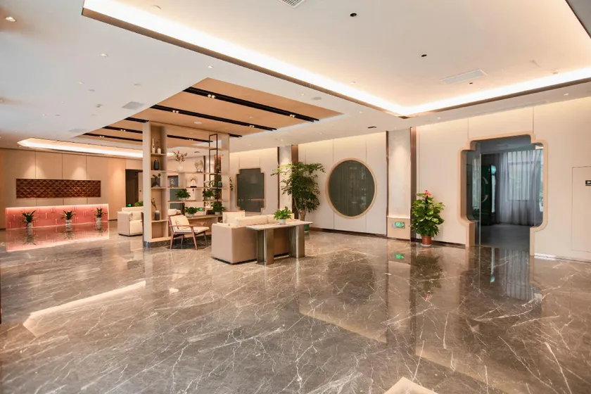 Xinyu Four Seasons Genting Hotel - Image 1