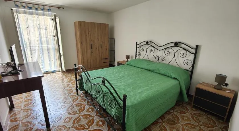 Zaccanopoli holiday home - Image 1
