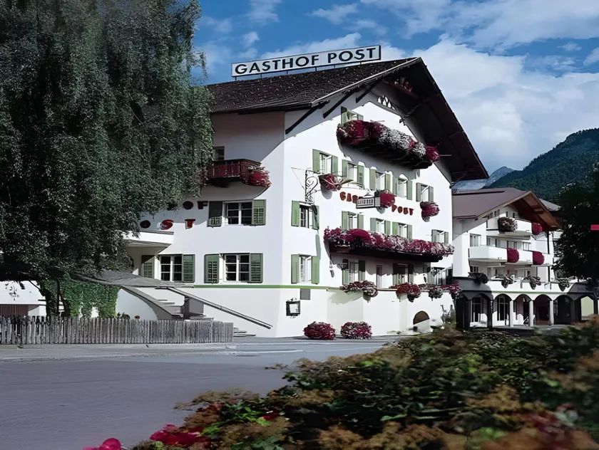 Hotel Post - Image 1