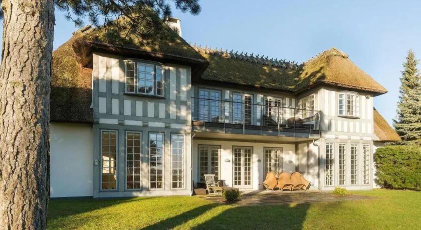 Copenhagen Exclusive Baltic Sea Cottage - Image 1