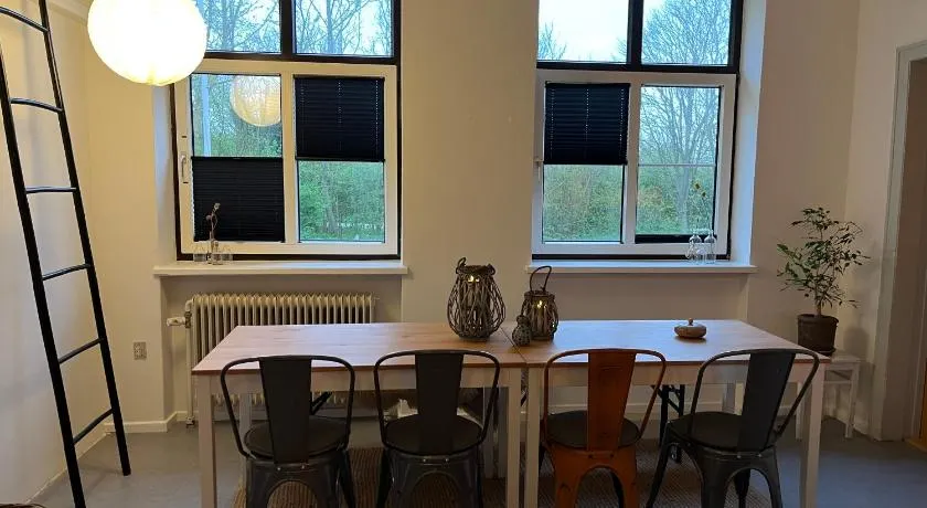 Room 5 - Hawkraft kulturhotel - Image 1
