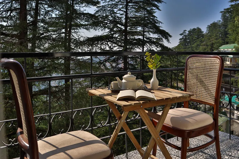 1 BHK with Balcony & Mountain View in Shimla - Image 1