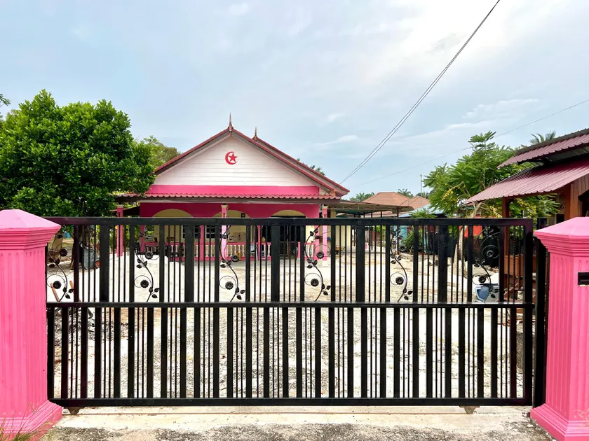 Homestay Pink Isa - Image 1