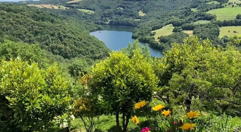 Auberge du Lac - Image 1