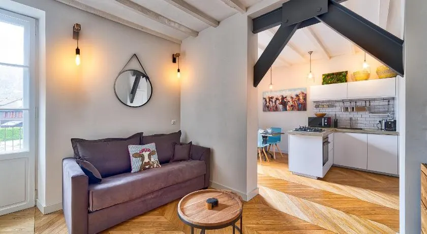 Marie Paradis Studio Apartment im Zentrum von Chamonix, kostenlose, sichere Parkplätze und WLAN - Image 1
