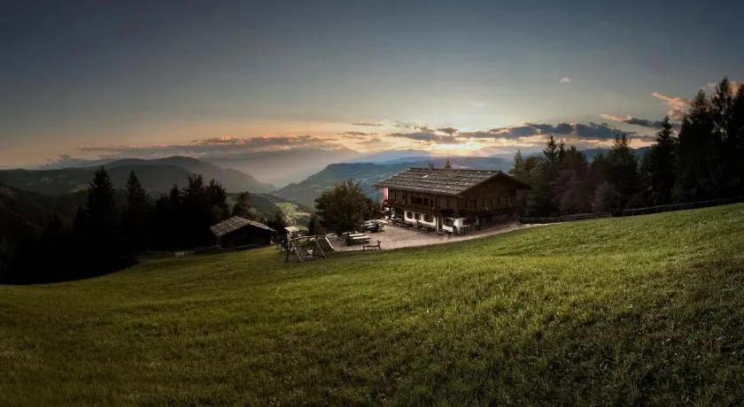 HOFERALPL hike-in-mountainhouse - Image 1
